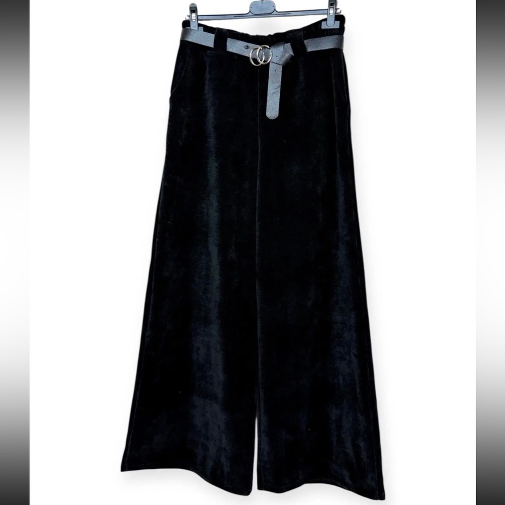 ShopEvelynne Black Wide-Leg Velvet Pants with Belt